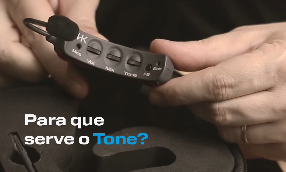 fotografia ilustrativa do gt em mãos com o texto: para que serve o tone?